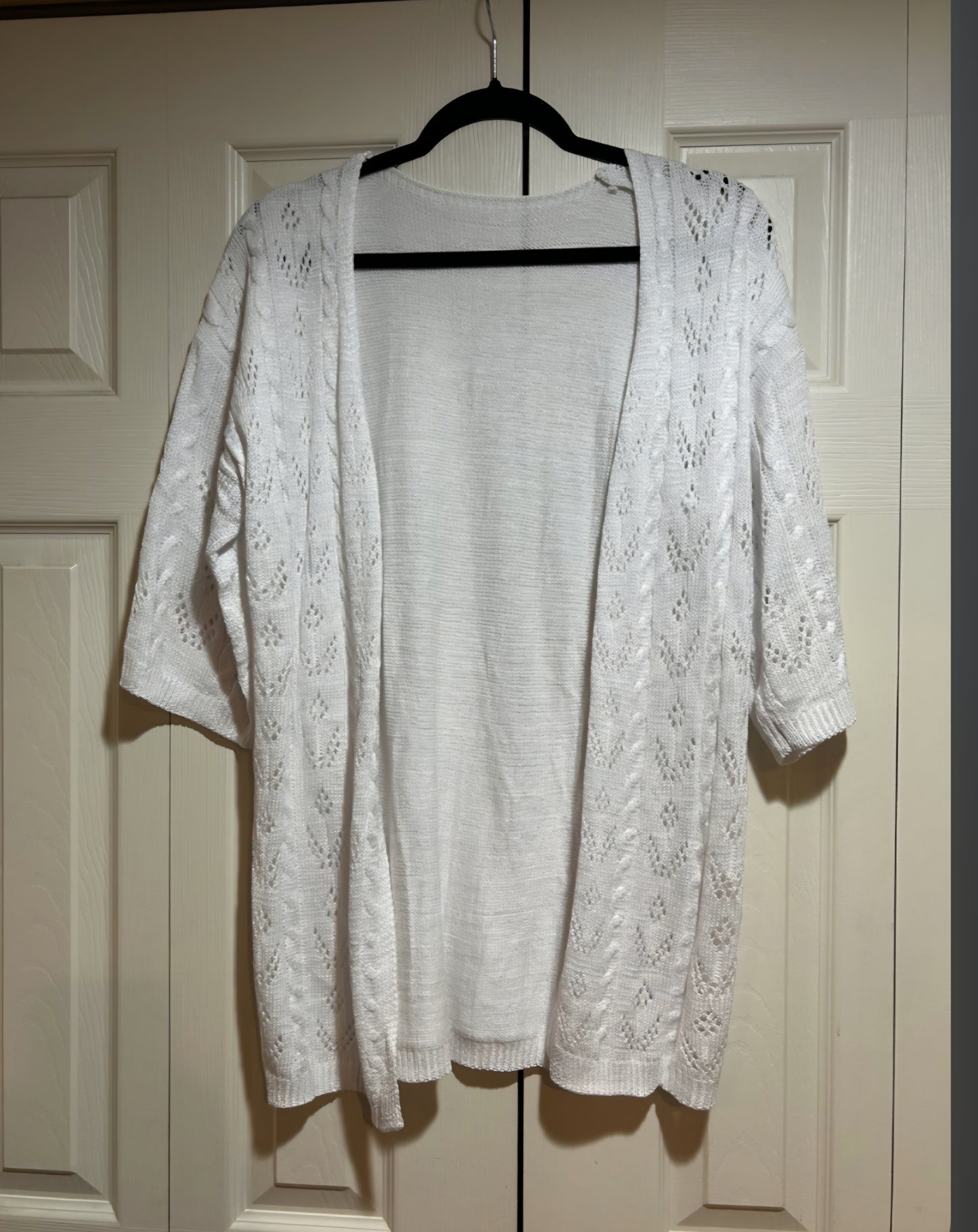 Cut-Out Short Sleeved Knitted Cardigan